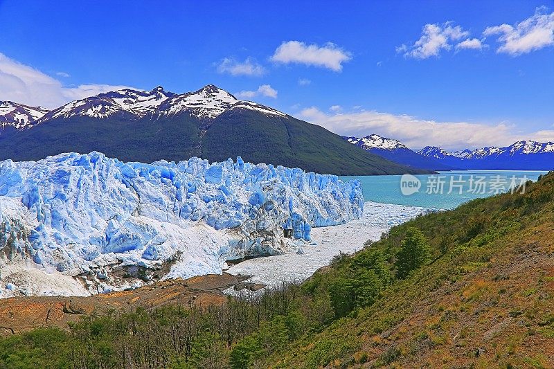 莫雷诺冰川和阿根廷湖- El Calafate，阿根廷巴塔哥尼亚